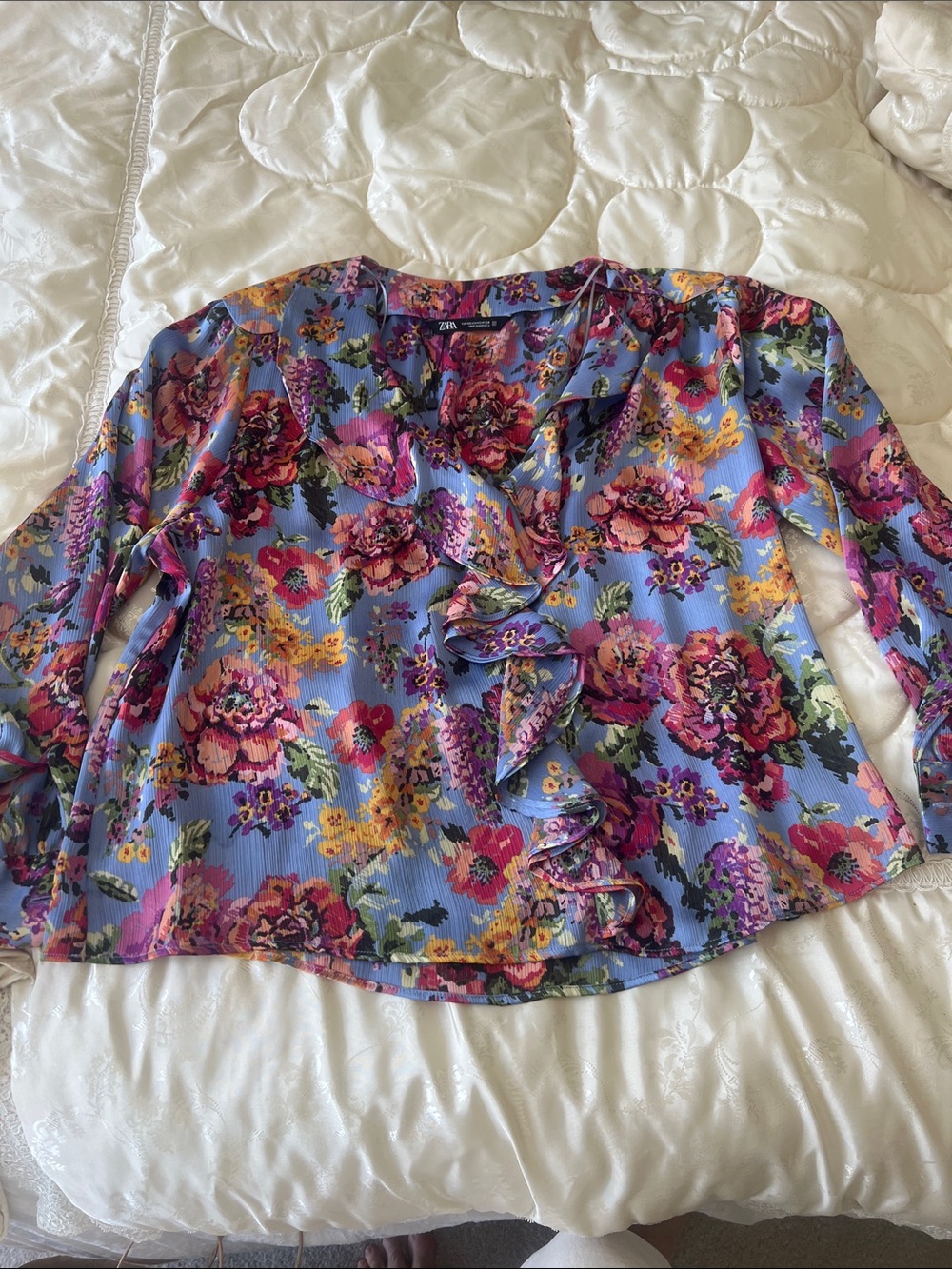 Zara Lavender Floral Ruffle V-Neck Blouse with Multicolor Blooms